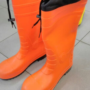 Sepatu Safety Boot Rubber Orange (XL/43-44) Krisbow KW1000472-0