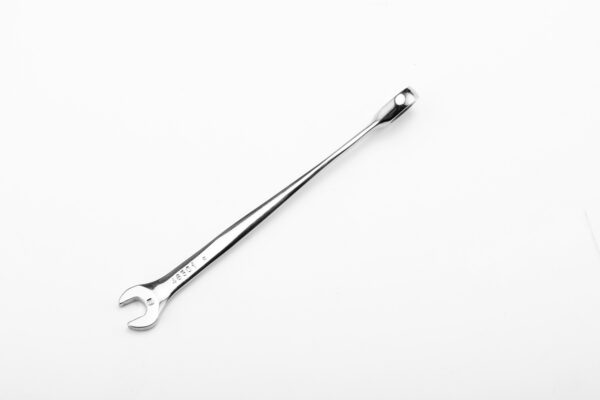 Metric XL X-Beam Ratcheting Combination Wrench 18 mm Sata 46311-0