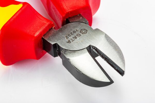 Tang Potong Vde Insulated Diagonal Pliers 6" Sata 70232-0