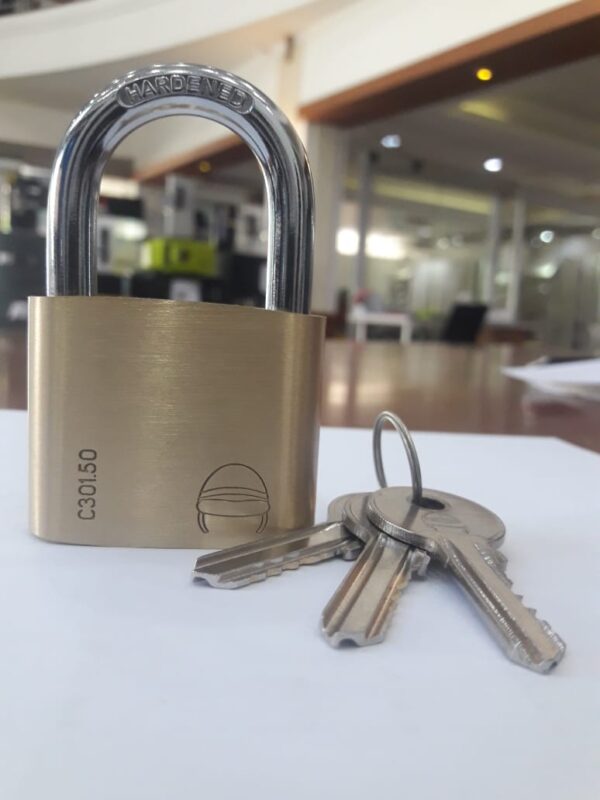 Gembok Soldier Padlock C301.50-37206