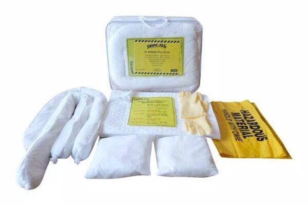 SWIPE-ALL P88 Oil Spill Kit 79988-0