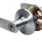 Gagang Pintu SN Stright Lever Privacy Masterlock SLL0315-0