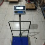 Timbangan Duduk 300Kg + Pagar CAS HDI-0