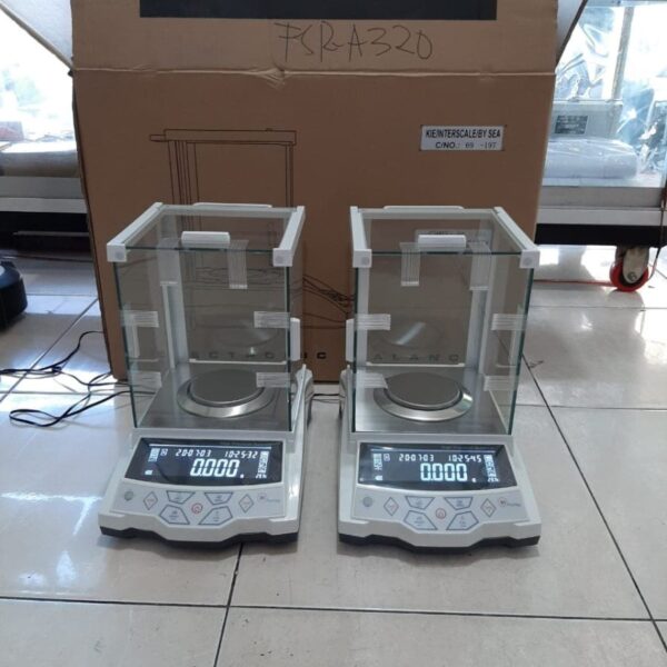 Timbangan Laboratorium Cap 300Gr Precision Balance Fujitsu FSR-A-0